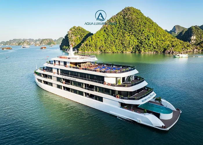 Aqua Lux Lan Ha Bay Cruise 5*