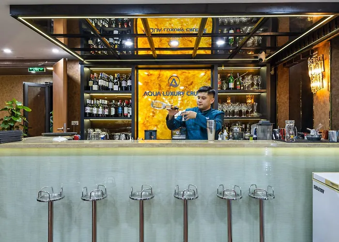 Aqua Lux Lan Ha Bay Cruise Ha Long