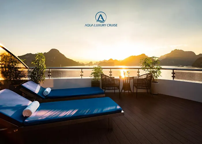 Aqua Lux Lan Ha Bay Cruise Botel