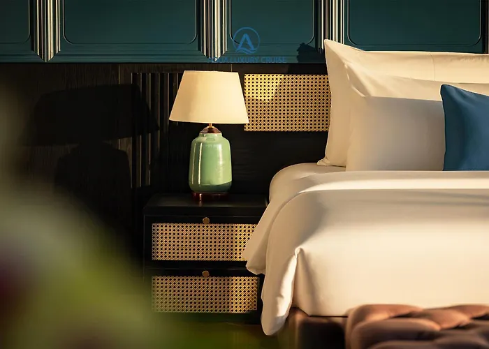 Aqua Lux Lan Ha Bay Cruise Ha Long